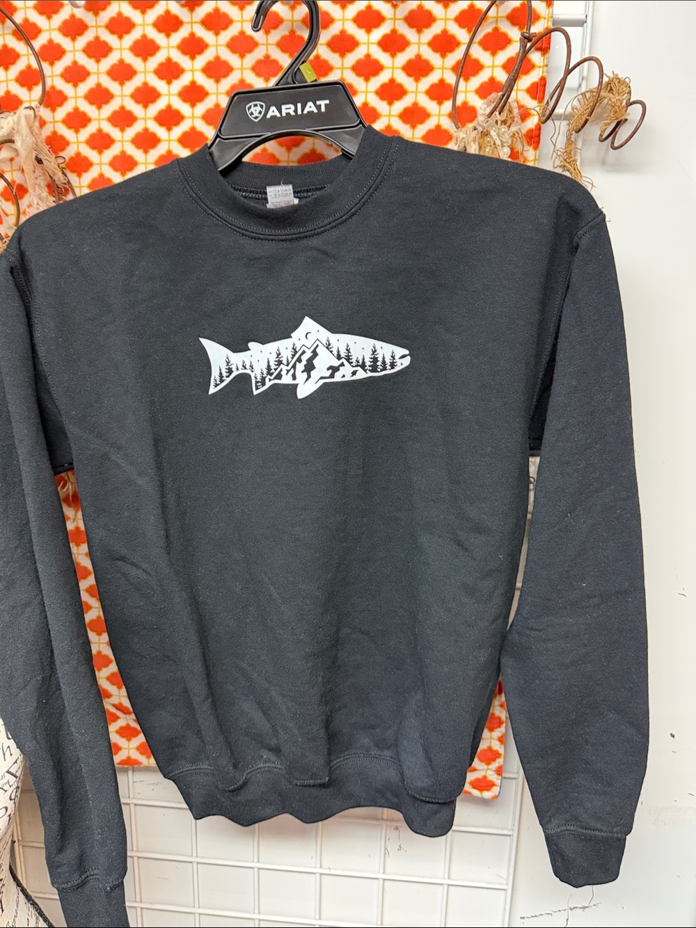 Gildan Black Sweatshirt with White Fish Mountain Graphic